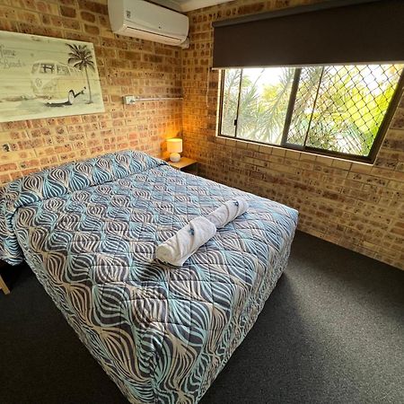 Golden Beach Motor Inn, كالوندرا المظهر الخارجي الصورة