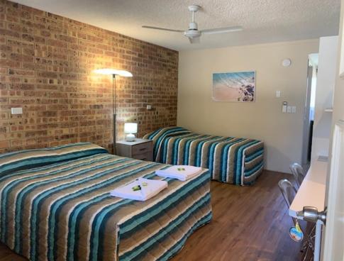 Golden Beach Motor Inn, كالوندرا المظهر الخارجي الصورة