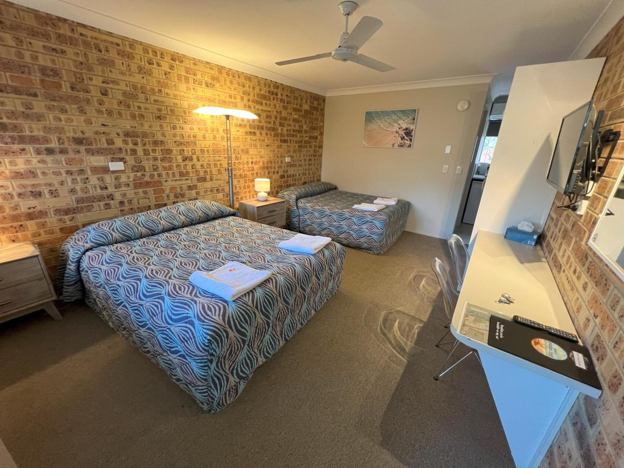 Golden Beach Motor Inn, كالوندرا المظهر الخارجي الصورة