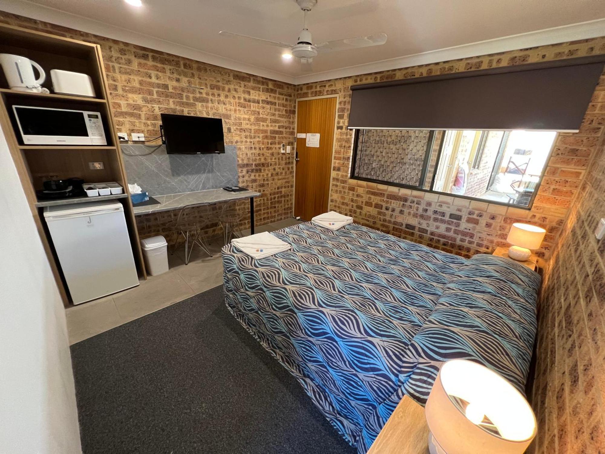 Golden Beach Motor Inn, كالوندرا المظهر الخارجي الصورة